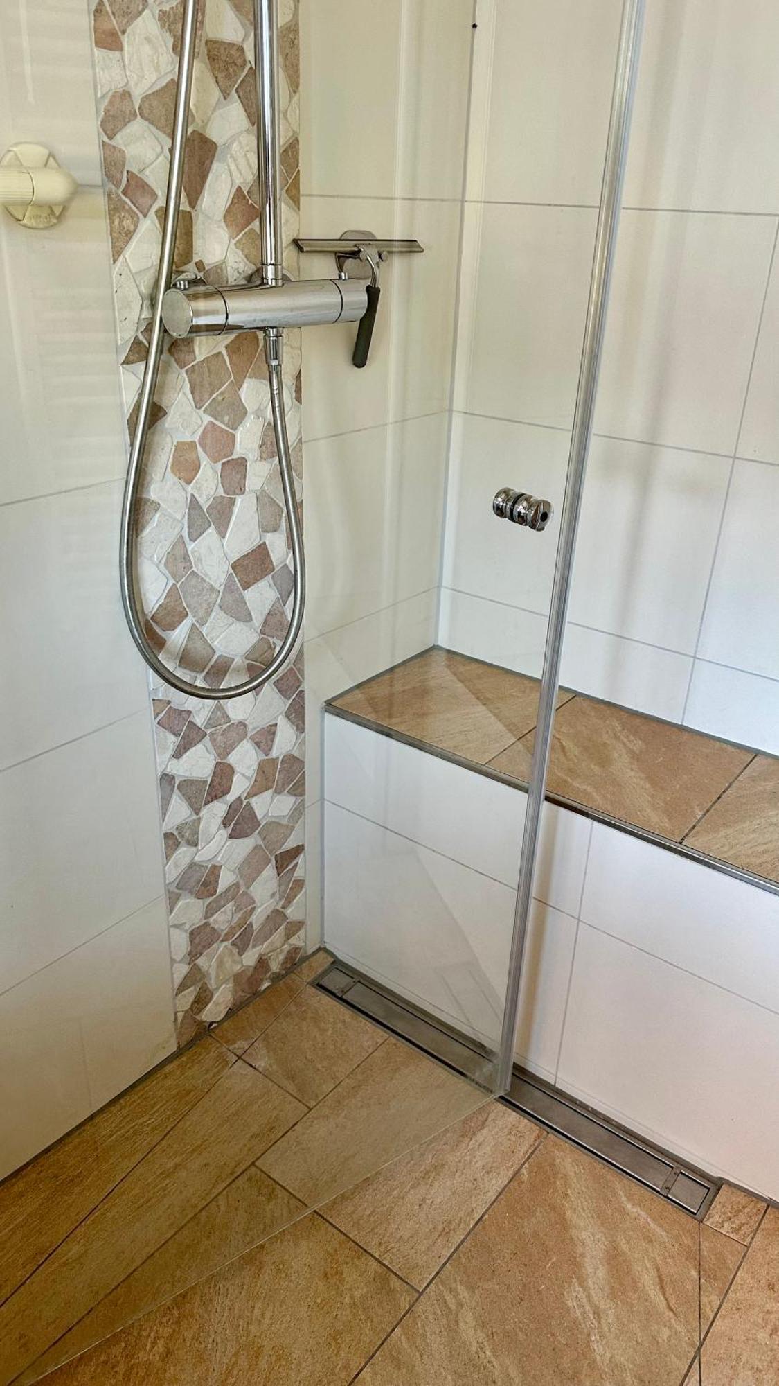 Traveller Awards 2025 - Nordeifel Fw 75 M2 Mit 50 M2 Terasse- Thermen-Badewelt, Phanasialand, Koeln, Bonn, Eifelwanderung Oder Nur Mal So Zum Entspannen Euskirchen Exteriör bild