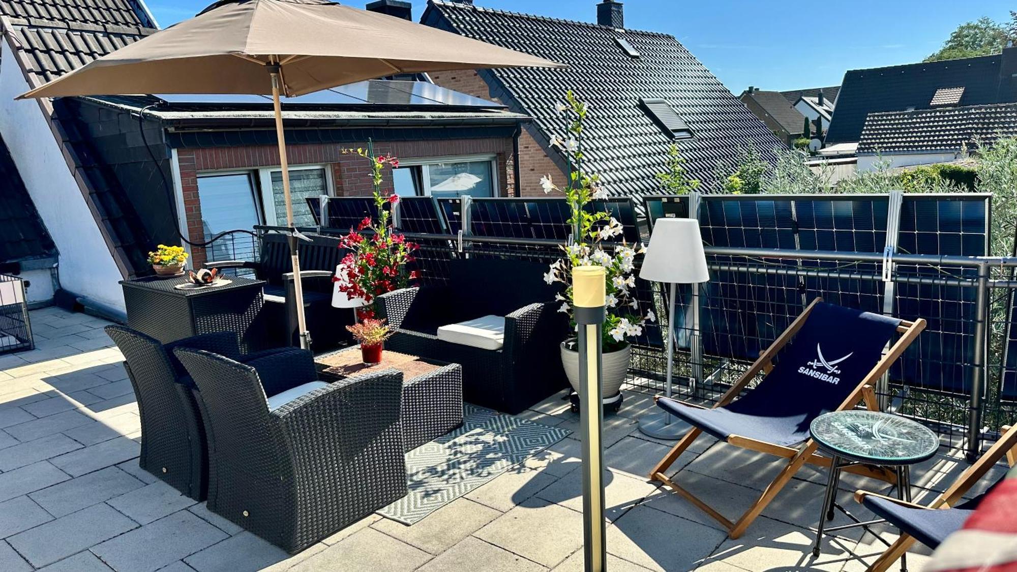 Traveller Awards 2025 - Nordeifel Fw 75 M2 Mit 50 M2 Terasse- Thermen-Badewelt, Phanasialand, Koeln, Bonn, Eifelwanderung Oder Nur Mal So Zum Entspannen Euskirchen Exteriör bild