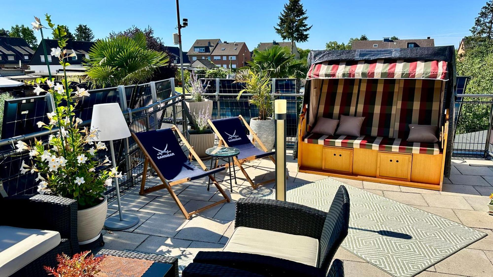 Traveller Awards 2025 - Nordeifel Fw 75 M2 Mit 50 M2 Terasse- Thermen-Badewelt, Phanasialand, Koeln, Bonn, Eifelwanderung Oder Nur Mal So Zum Entspannen Euskirchen Exteriör bild